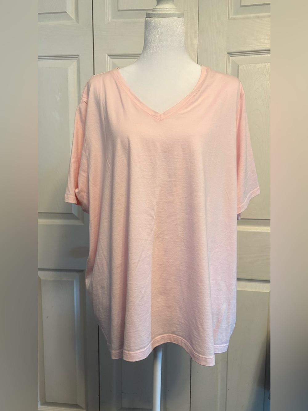 Lands' End Pale Pink V-Neck Short Sleeve Tee